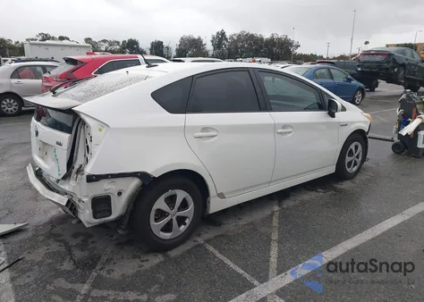 2013 Toyota Prius Three из США, поврежденный, VIN JTDKN3DU3D0347773